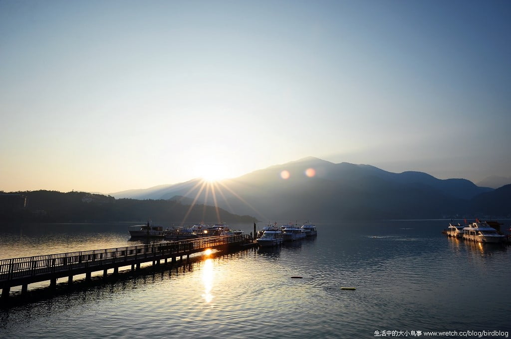 1379022822 1743742694 上班前的.日月潭日出【鳥先生】