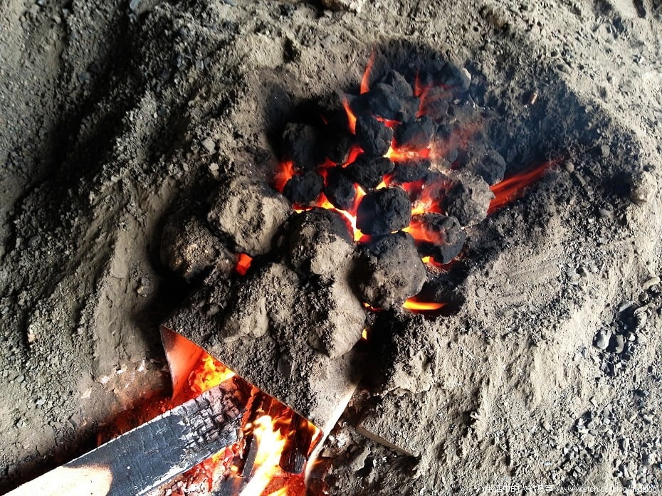 1378985274 3550529662 童年的回憶。跟我們一起來去"控土窯"【鳥夫人】