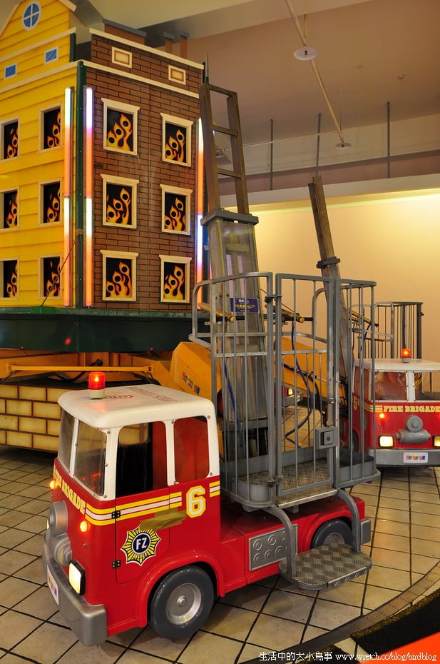 1378972117 3341327919 高雄。童心未泯的義大世界-遊樂園裝年輕去【鳥夫人】