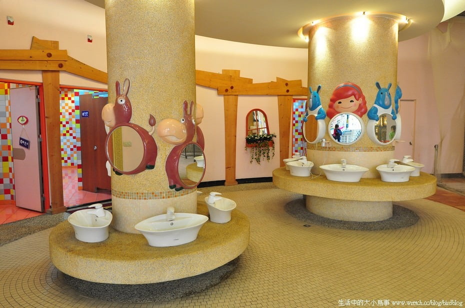 1378972274 3461331695 高雄。童心未泯的義大世界-遊樂園裝年輕去【鳥夫人】