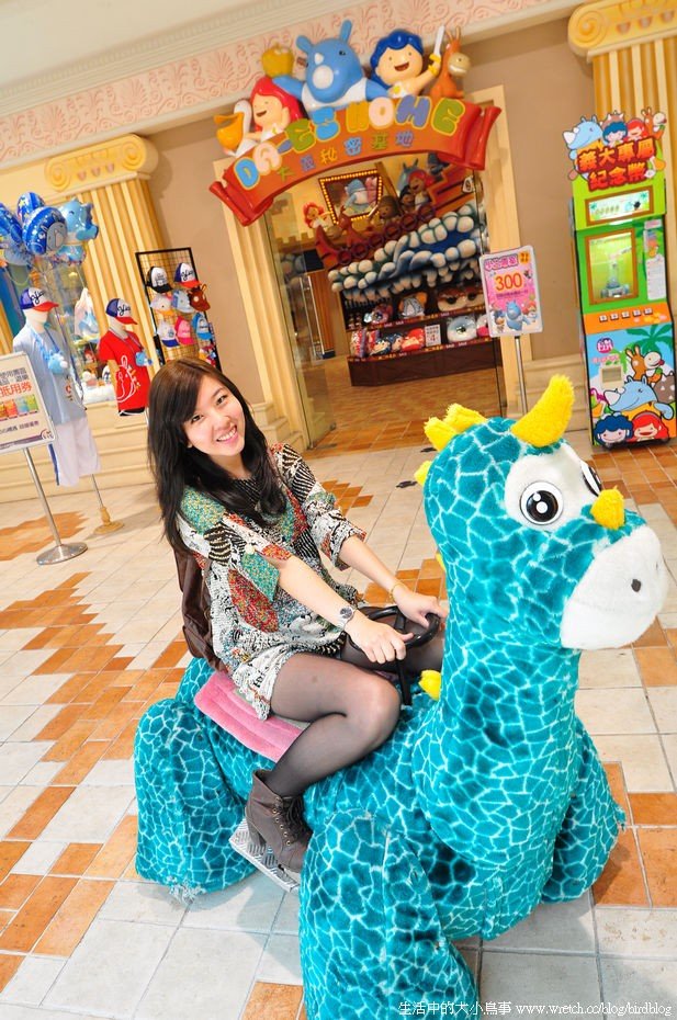 1378972298 4087824784 高雄。童心未泯的義大世界-遊樂園裝年輕去【鳥夫人】