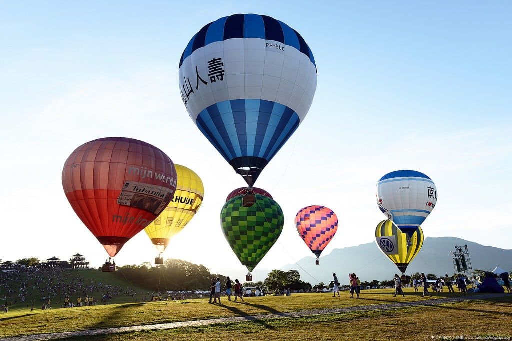 9503287226 eb84c17c73 b 東部爆肝三日遊.2013鹿野高台熱氣球嘉年華【鳥先生】