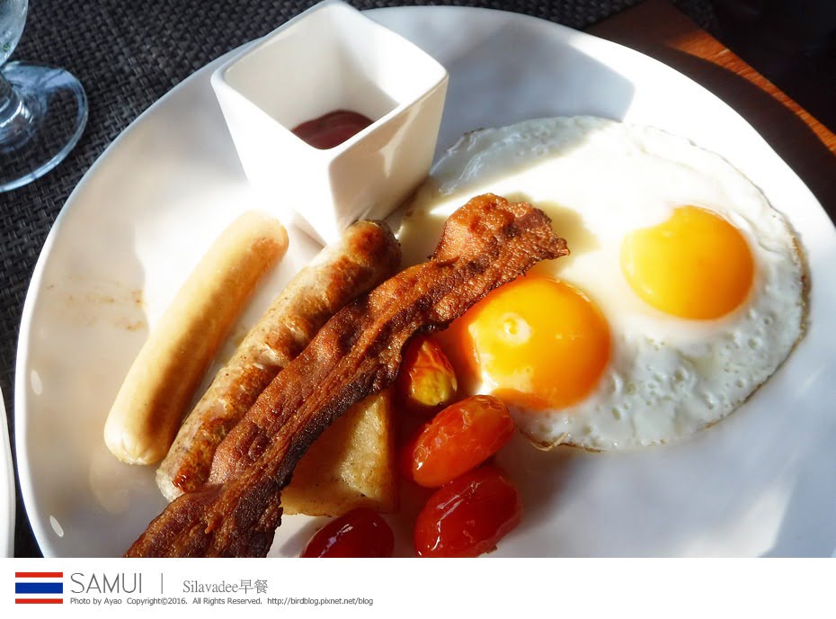 25366925982_0613fab2c1_b