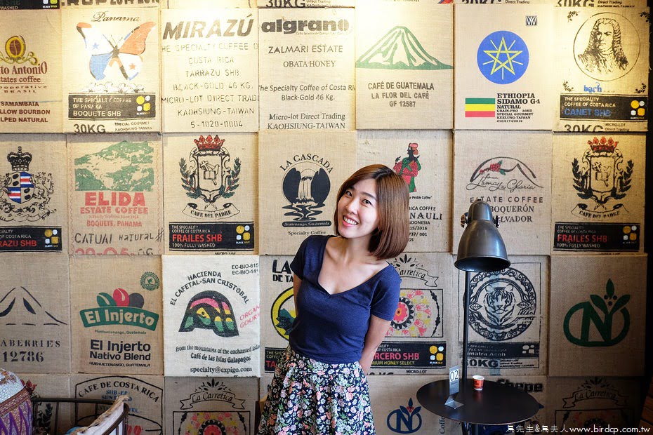 2016 08 05 102829 台中北區太原創始店。歐客佬精品咖啡OKLAO-咖啡+甜點+麵包