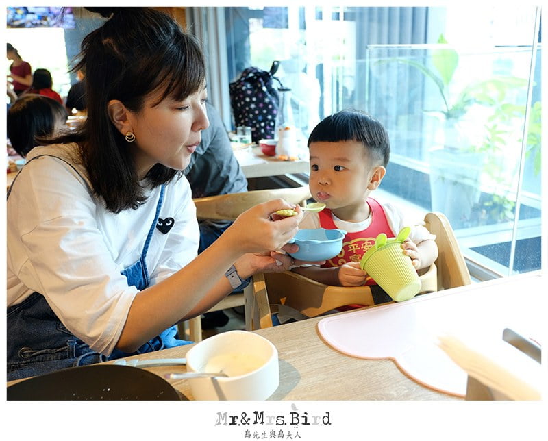 2019 05 24 122218 有旋轉木馬的親子餐廳。超夢幻MONEYJUMP-帶小朋友放電用餐好去處