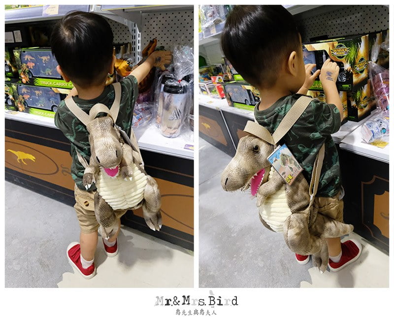 2019 07 14 002408 輪輪 ❤ 暴龍。親子暑假好選擇-侏羅紀恐龍樂園"可以騎恐龍"