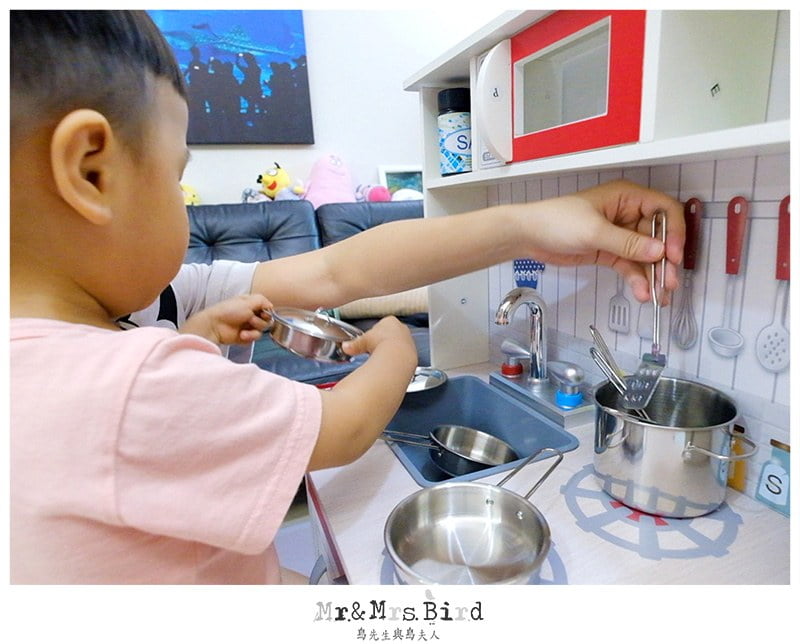 2019 07 30 164101 韓國YaYa馬卡龍摺疊溜滑梯+培樂多廚房系列+Teamson Kids 經典木製廚房玩具。MOMO 玩具GO夏趴-玩具展優惠限定