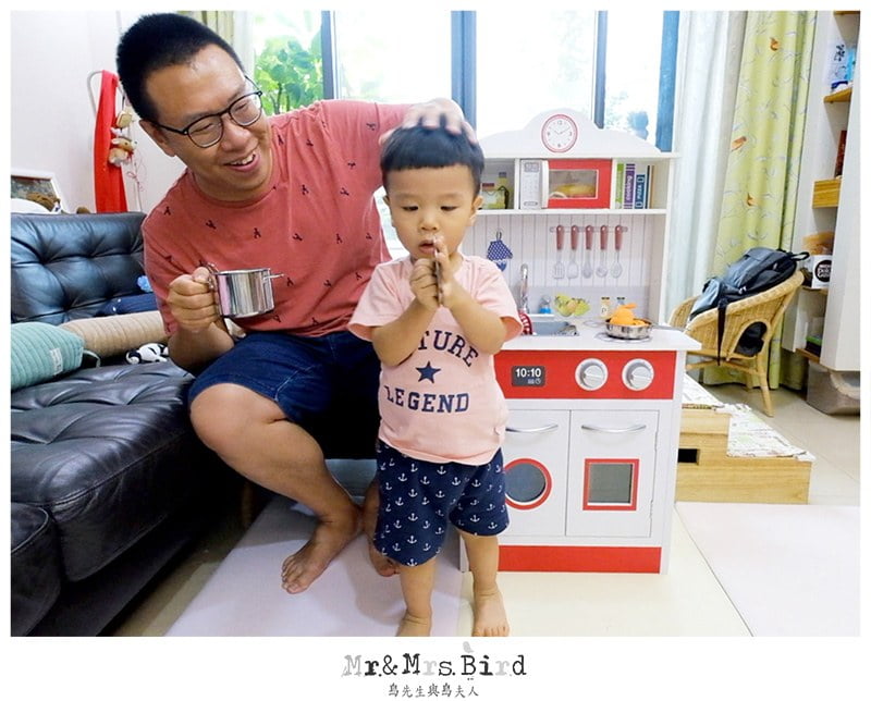 2019 07 30 164125 韓國YaYa馬卡龍摺疊溜滑梯+培樂多廚房系列+Teamson Kids 經典木製廚房玩具。MOMO 玩具GO夏趴-玩具展優惠限定