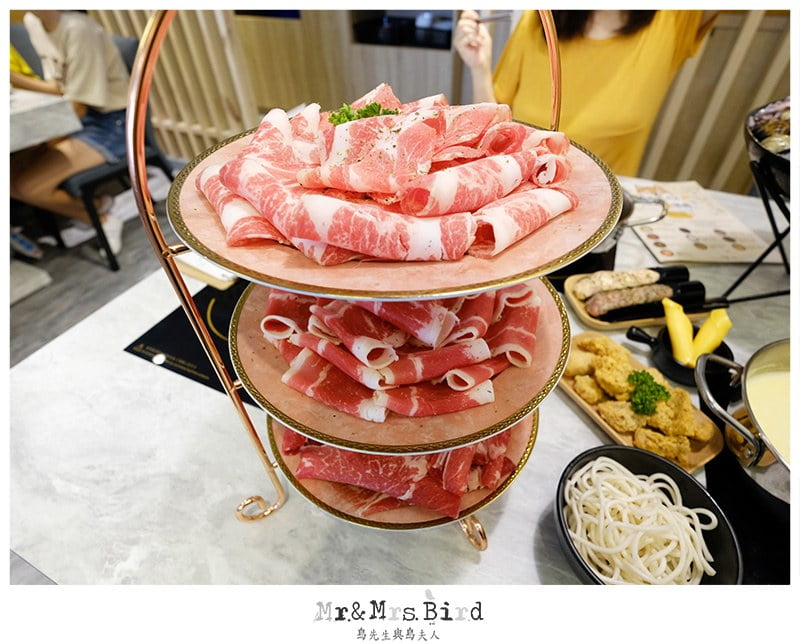 2019 09 03 153212 台中豐原美食。養鍋 Yang Guo 石頭涮涮鍋-超彭湃肉加倍 & 豪華龍蝦海鮮鍋