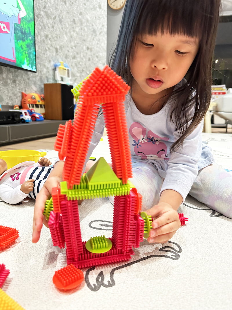 2023 02 10 161910 寓教於樂的玩具首選。鳥寶寶從小玩到大的:西班牙 Miniland 2023新品-音樂律動、邏輯思考、情緒引導、語言培養