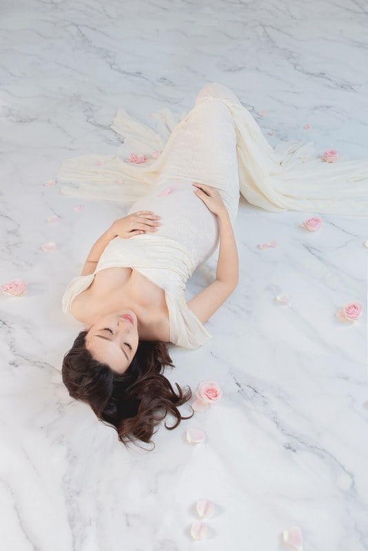 2019 10 23 113108 台中推薦孕婦寫真-歐美系夢幻風格 & 牛奶浴孕婦寫真。Katie Cloris Photography 親愛的莉絲(也有新生兒攝影唷!)