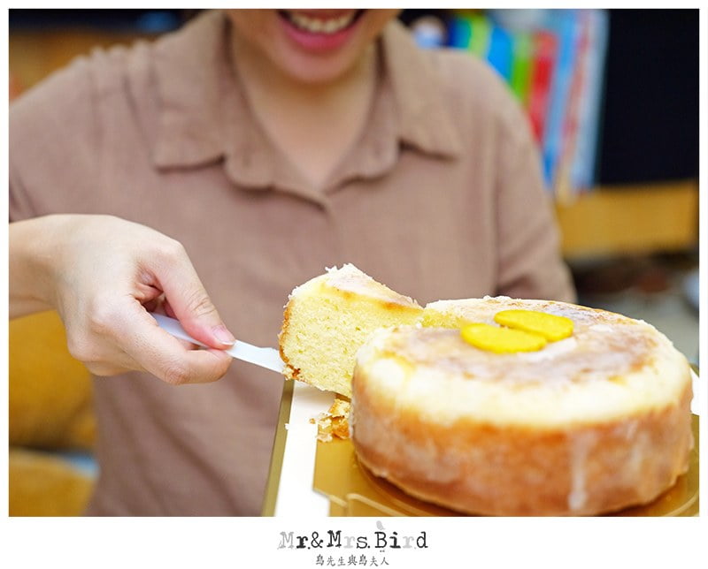 2019 11 30 142348 怎麼挑選合適的彌月蛋糕?!鳥二寶"波波"妹妹的彌月蛋糕-印好酸甜的快樂檸檬蛋糕