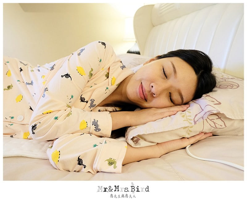 2019 12 25 152907 全家人冬季暖暖的睡覺好夥伴。beurer德國博依-銀離子抗菌床墊型電毯