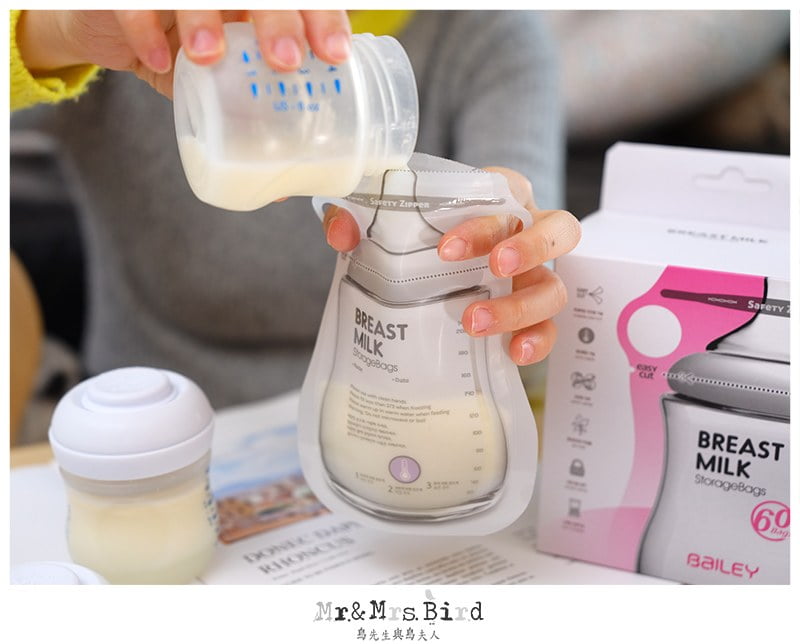 2020 02 07 155318 育兒好物推薦。BAILEY貝睿感溫母乳儲存袋(指孔型) & 奶粉儲存袋 & 鉑金矽膠海綿奶瓶刷