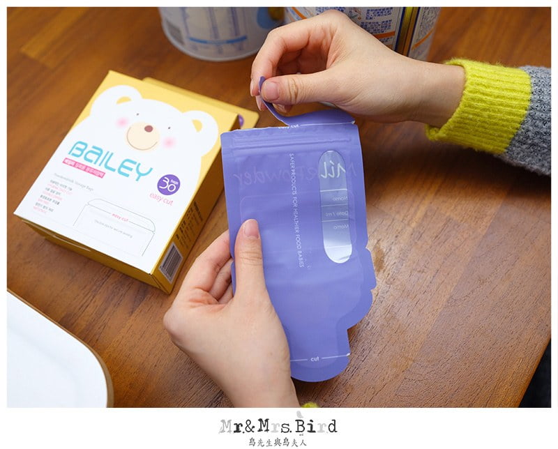 2020 02 07 155341 育兒好物推薦。BAILEY貝睿感溫母乳儲存袋(指孔型) & 奶粉儲存袋 & 鉑金矽膠海綿奶瓶刷