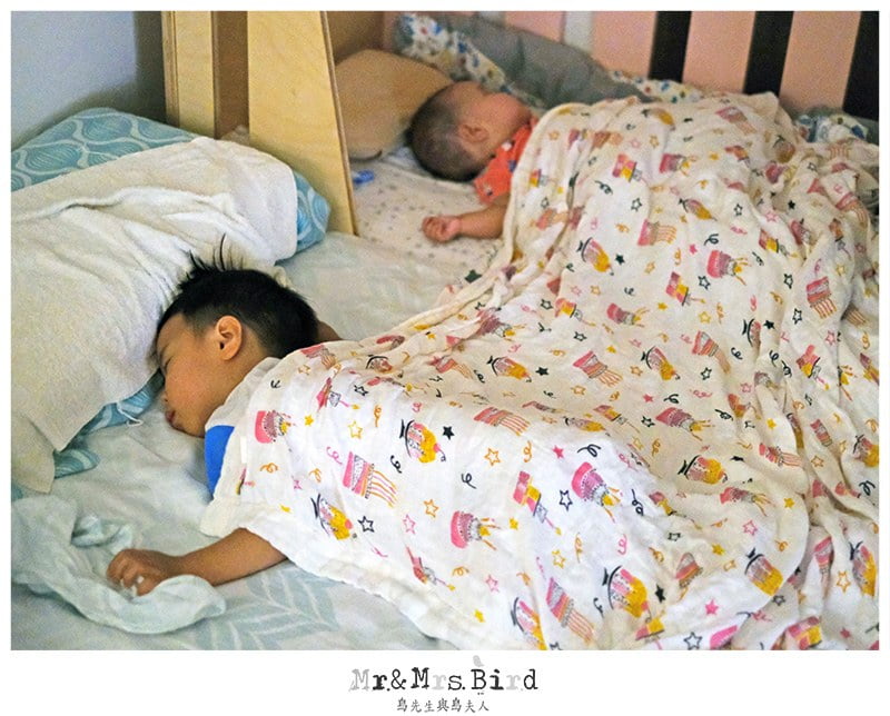 2020 05 18 134841 育嬰必買清單。Bonne nuit嬰兒床包+多功能收納盒+安撫玩偶+美人魚肚圍