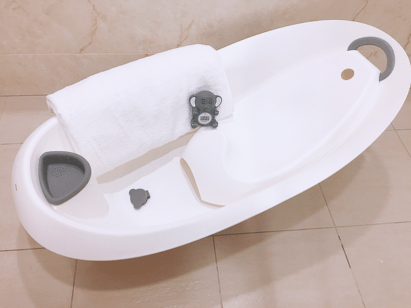 2020 07 28 102319 寶寶洗澎澎。0~5歲可以用的丹麥設計"mininor 寶寶浴缸"+大象水溫計