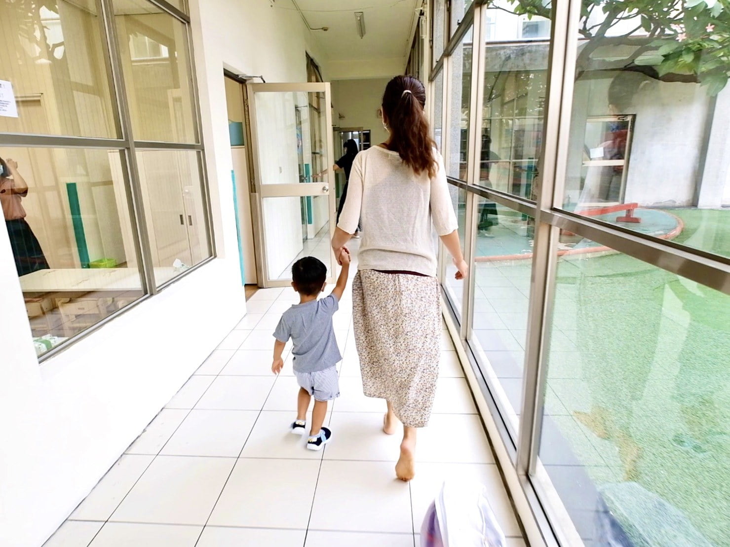 幼兒園要開學啦 開學前媽媽要準備哪些東西 輪輪的上學用品清單 三色碗 睡袋等等 鳥先生 鳥夫人 幼兒園要開學啦 開學前媽媽要準備哪些東西 輪輪的上學用品清單 三色碗 睡袋等等 鳥先生 鳥夫人