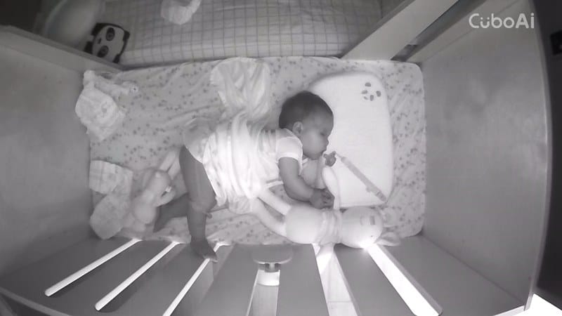 2020 09 29 143650 鳥家給寶寶安全、爸媽放心的睡眠環境。有小孩必備的嬰兒監視器 Cubo Ai Plus 智慧寶寶攝影機