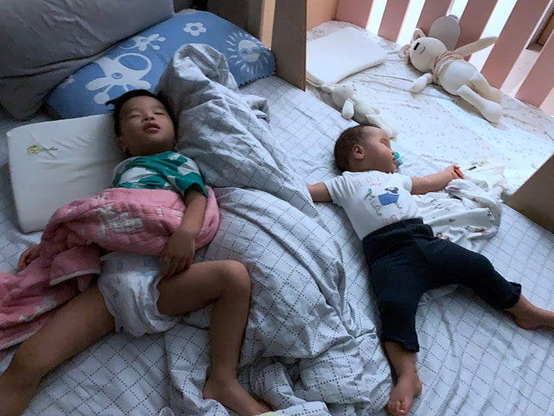 2020 09 29 143659 鳥家給寶寶安全、爸媽放心的睡眠環境。有小孩必備的嬰兒監視器 Cubo Ai Plus 智慧寶寶攝影機