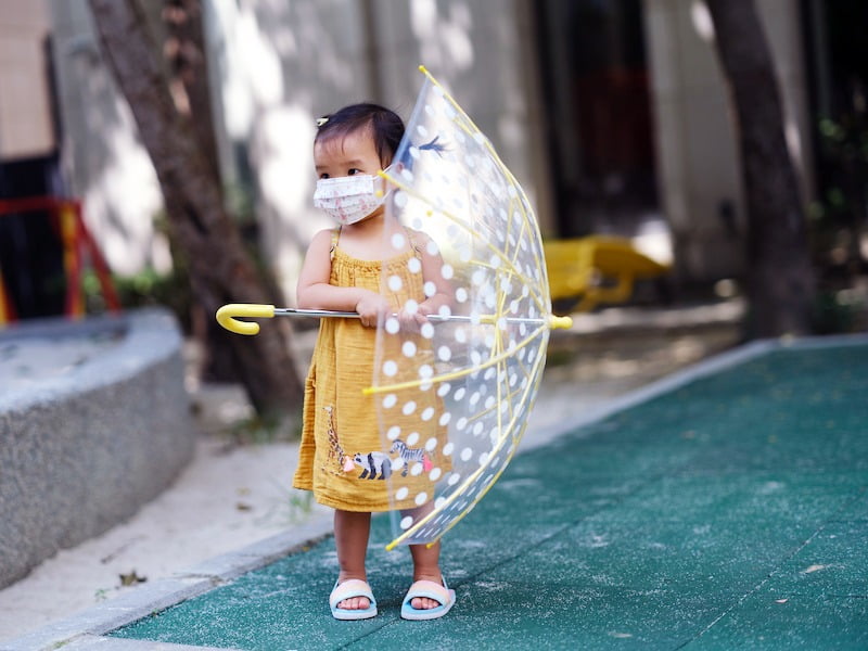 2021 08 24 155417 讓孩子因為想要用『雨傘』而期待下雨的一把傘。Caetla 環保透明傘