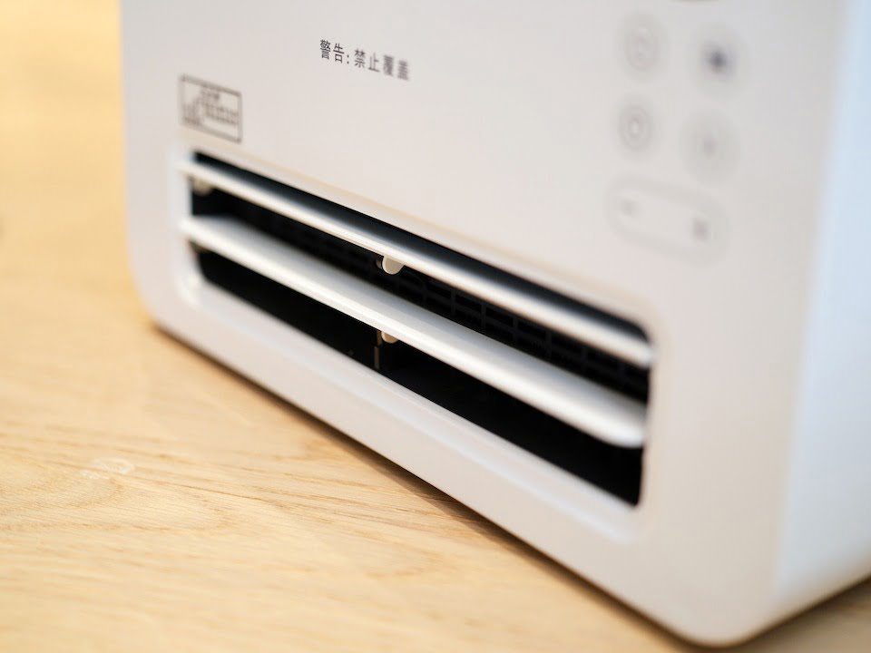 2021 11 27 192211 一起暖暖的過冬。鳥家溫暖法寶-PHILIPS 壁掛暖風機