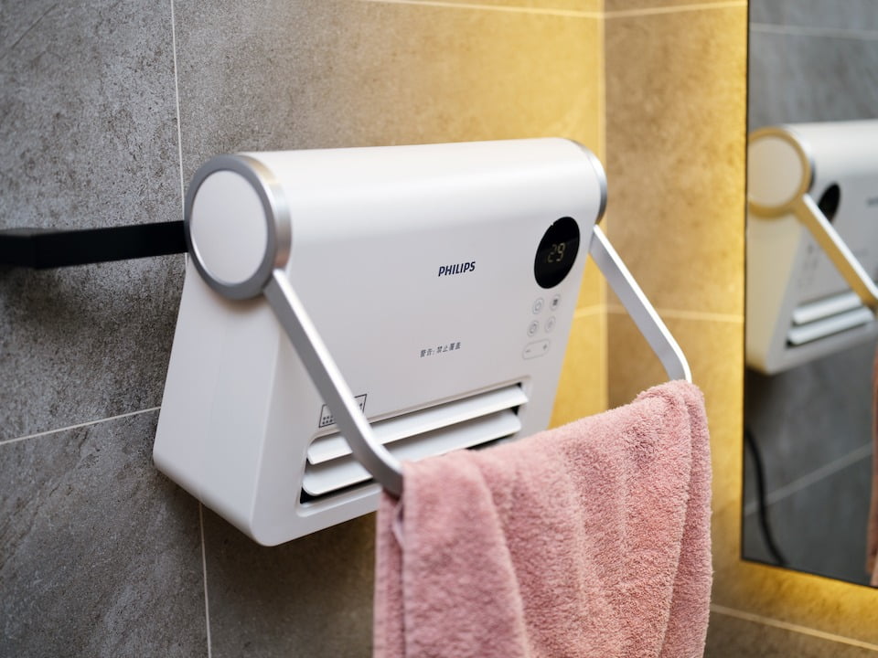 2021 11 27 192219 一起暖暖的過冬。鳥家溫暖法寶-PHILIPS 壁掛暖風機