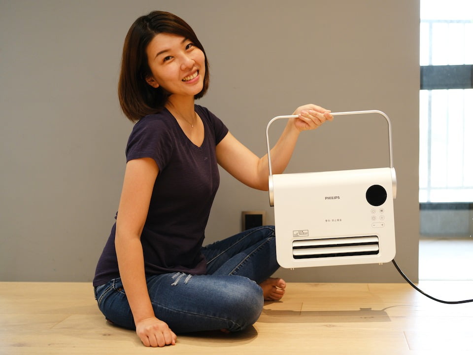 2021 11 27 192228 一起暖暖的過冬。鳥家溫暖法寶-PHILIPS 壁掛暖風機