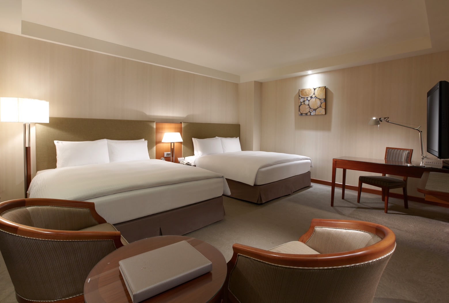 2023 08 02 204652 台中港酒店住宿團購-親子房好好玩