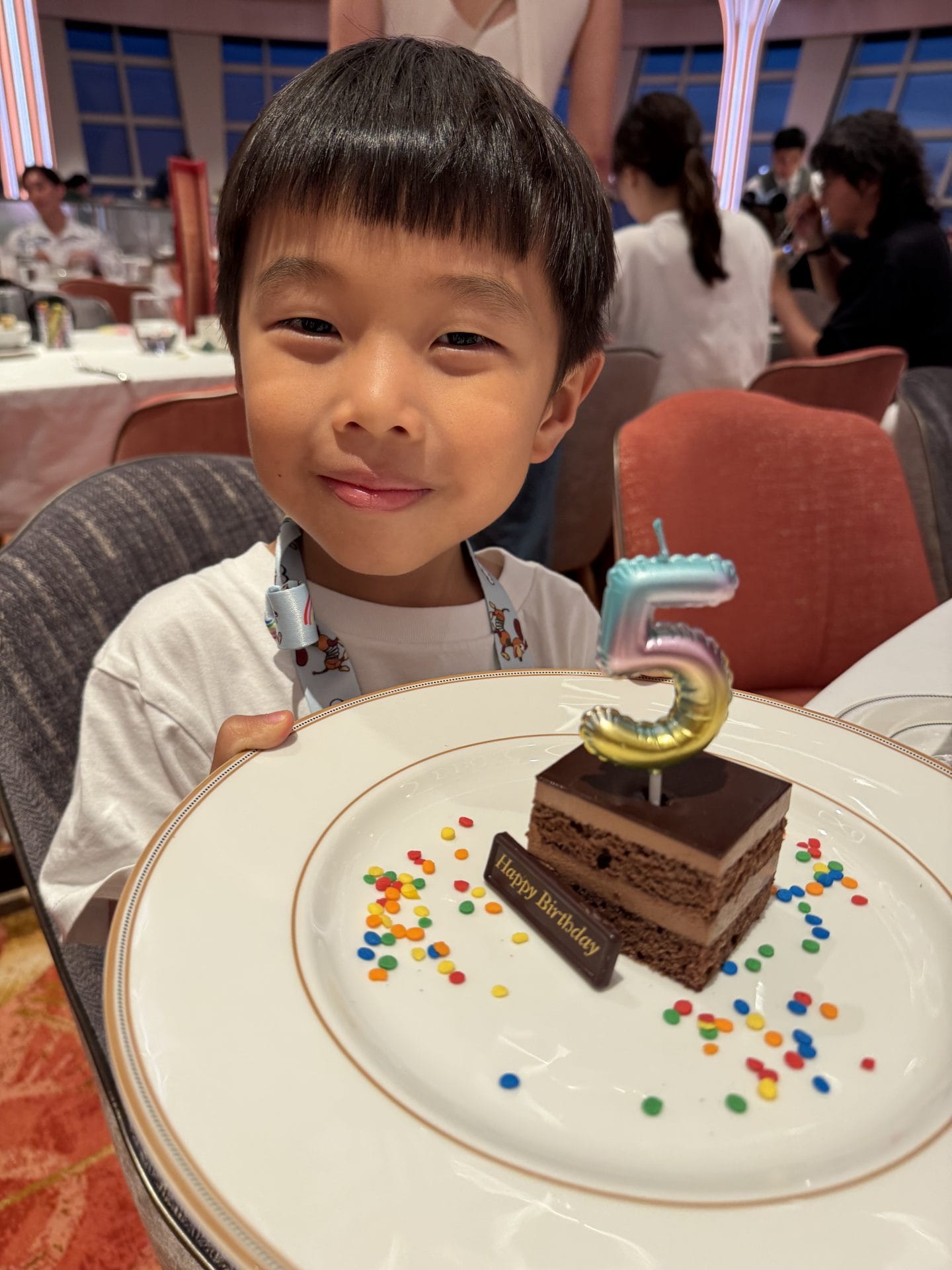 2026 04 22 104055 2026最新!新加坡迪士尼遊輪 Disney Adventure 總共花多少錢?房間怎麼選?不踩雷指南, 看完這篇就出發!
